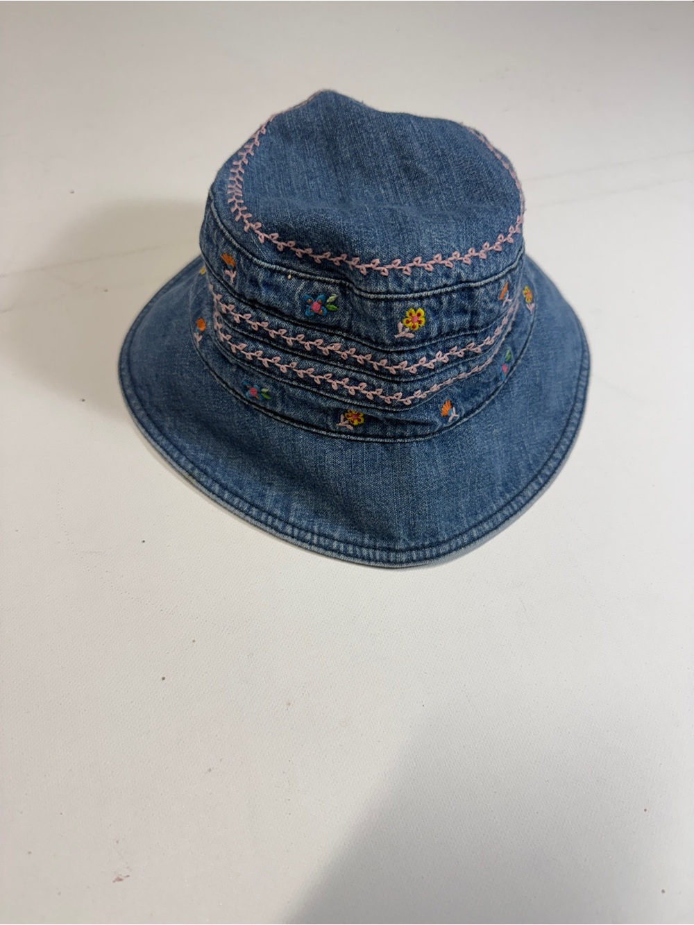 GAP Denim Bucket Hat with Pink Trim and Multicolor Floral Embroidery
